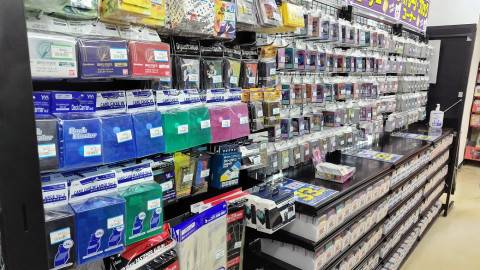 蒲生_売り場_トレカ5