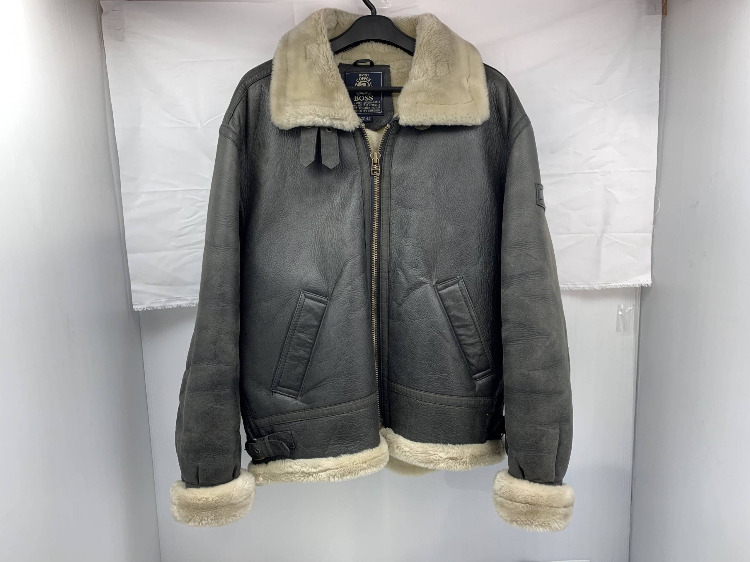 BOSSジャン ボスジャン 本革レザーダウンジャケット LL 廃盤 美品 L