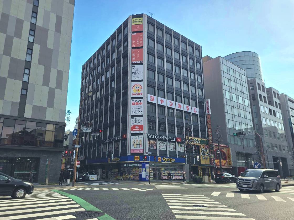 プレイズ大須店 外観