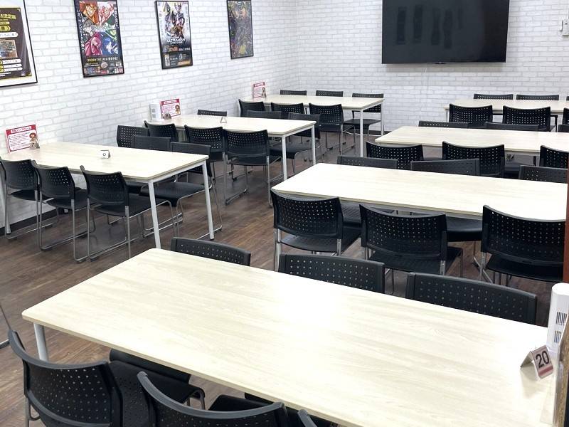 十日市店 店内3